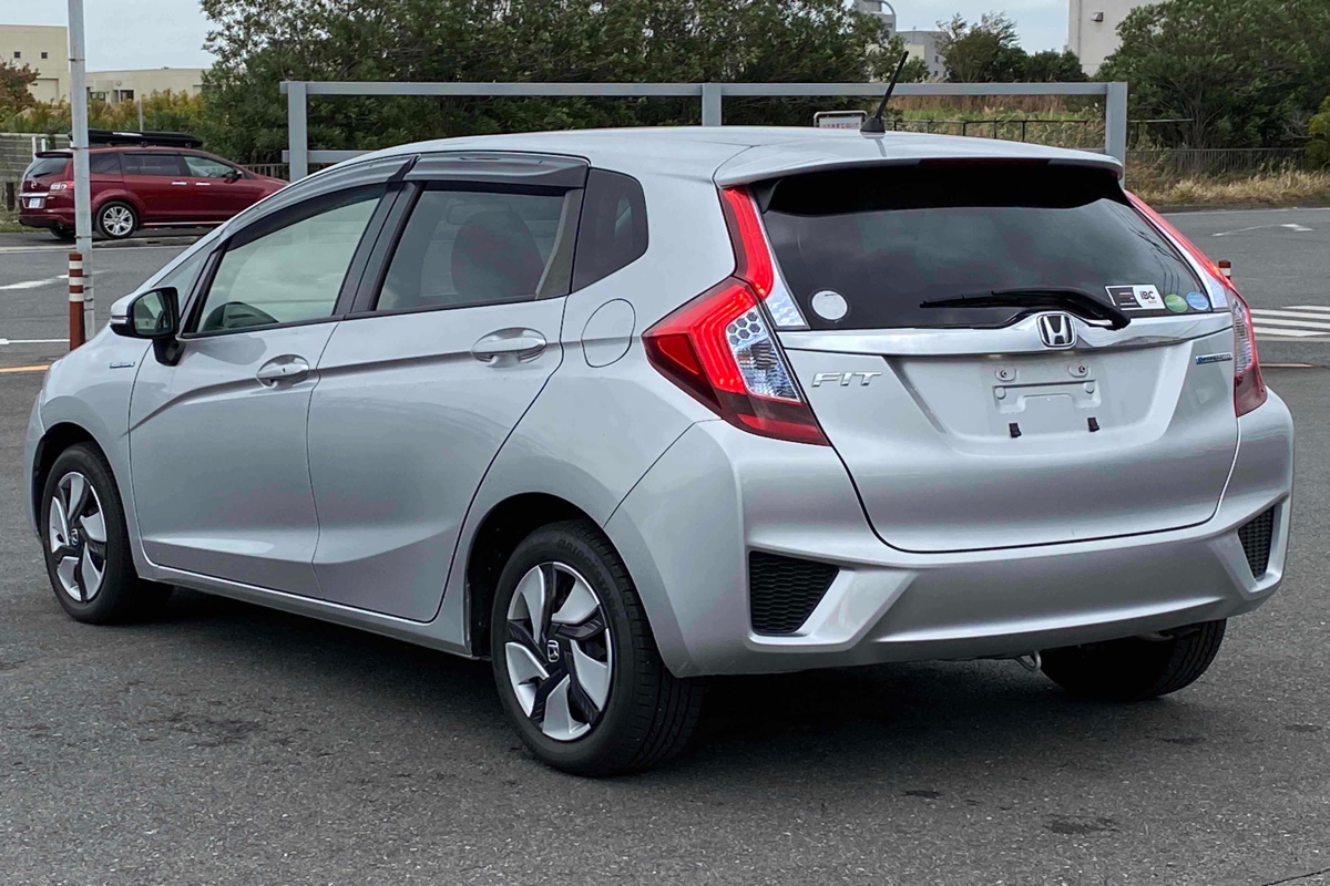 IBC Auto - Checklist HONDA FIT HYBRID